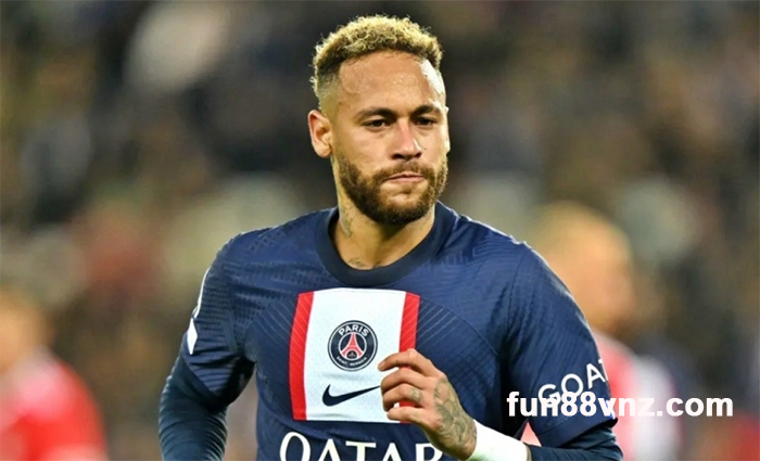 Neymar thông báo mong muốn rời Paris Saint-Germain (PSG) trong kỳ chuyển nhượng mùa hè năm nay